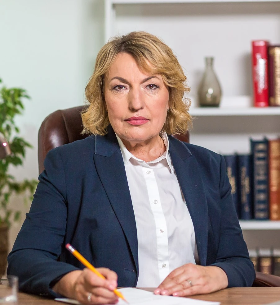 Стефанів Надія
