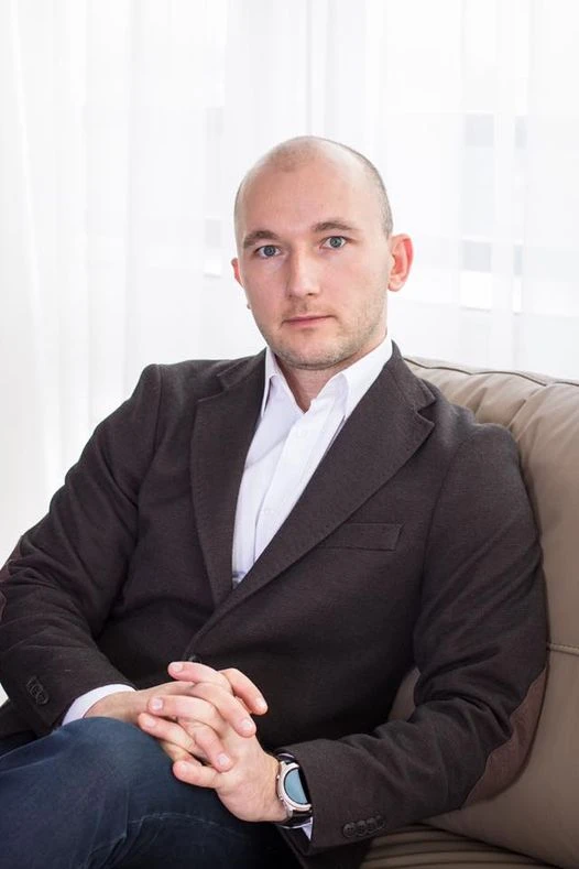 Тандир Олексій Віталійович