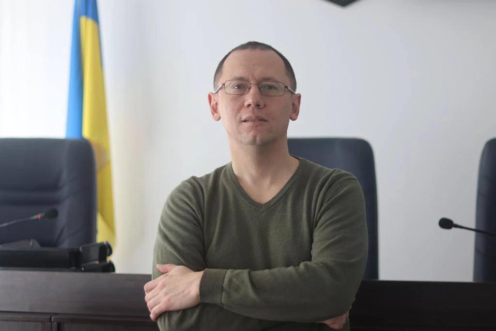 Суддя-спікер ВАКС Олексій Кравчук розглядає зміни до КПК щодо відеоконференції в кримінальному провадженні