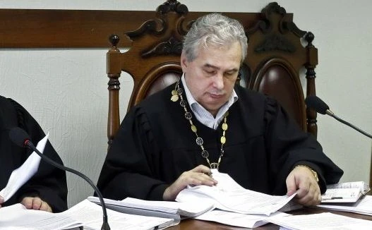 Вищий антикорупційний суд зняв електронний браслет з судді Київського апеляційного суду В’ячеслава Дзюбіна