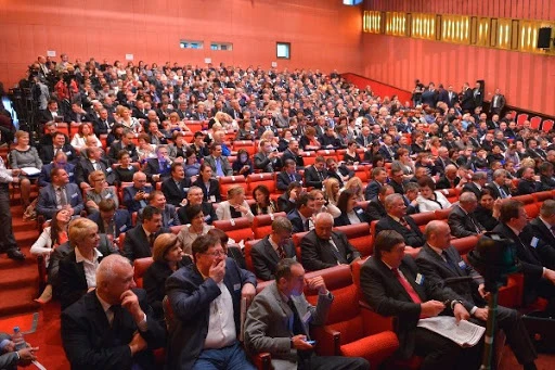 На дві посади членів Вищої ради правосуддя від з’їзду суддів України претендують 12 кандидатів