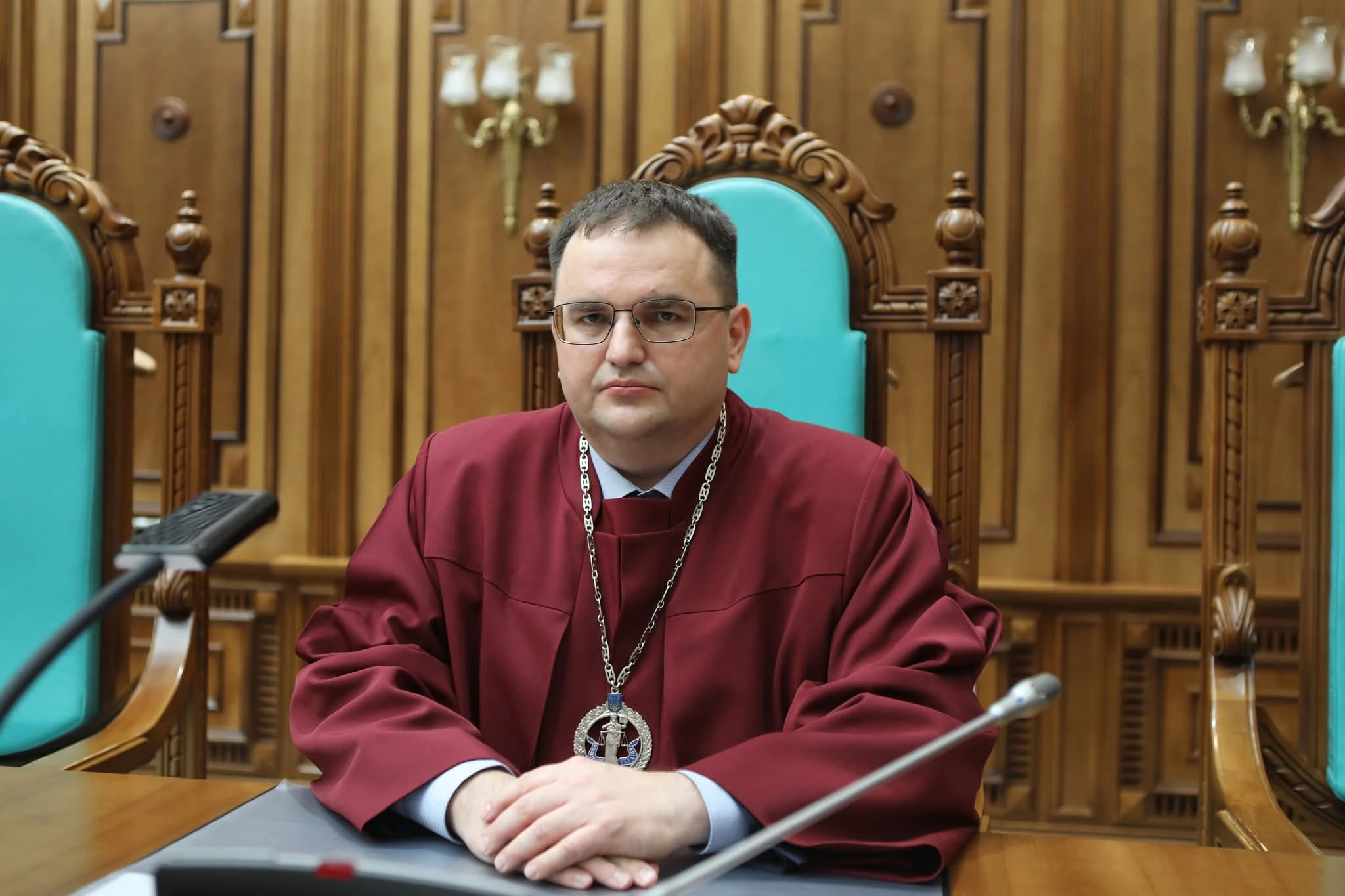 Юрій Барабаш набув повноважень судді Конституційного Суду України